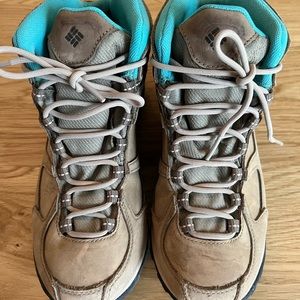 Columbia Culvert Mid OmniTech Womens Waterproof Hiking Boots